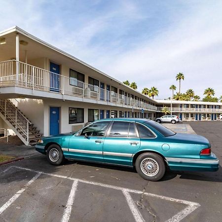 Motel 6-Palm Springs, Ca - East - Palm Canyon Экстерьер фото
