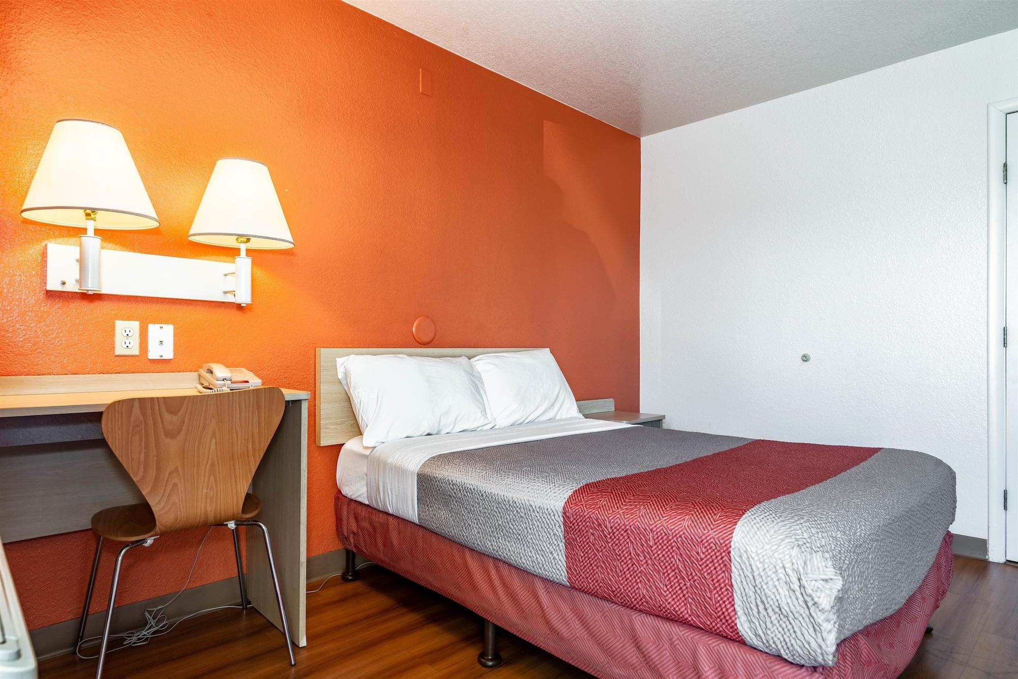 Motel 6-Palm Springs, Ca - East - Palm Canyon Экстерьер фото