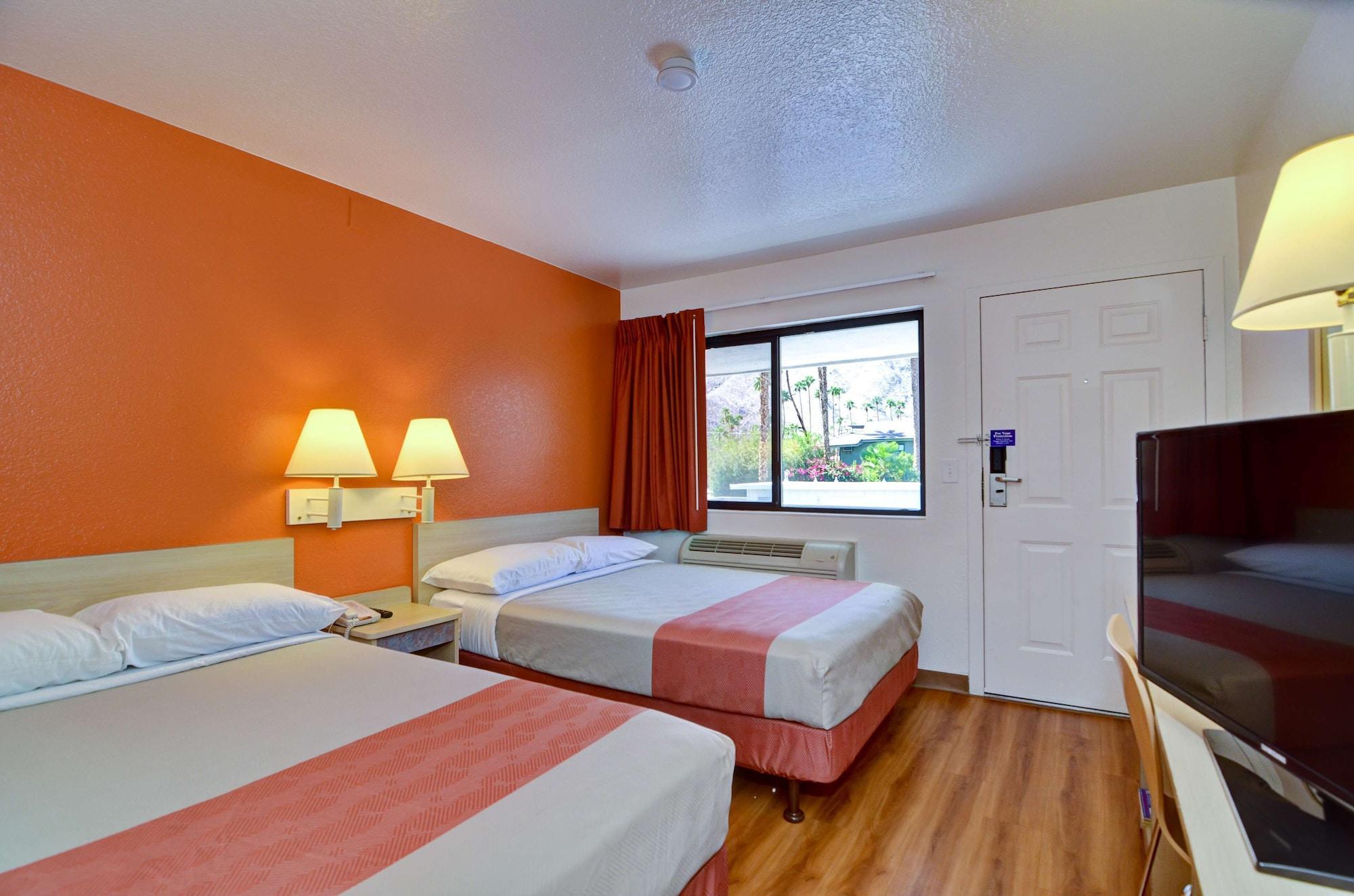 Motel 6-Palm Springs, Ca - East - Palm Canyon Экстерьер фото